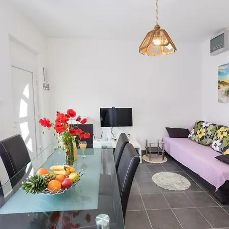 Puntinak Apartamento