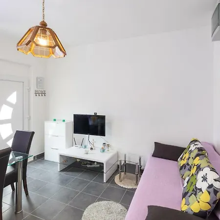 Puntinak Apartamento