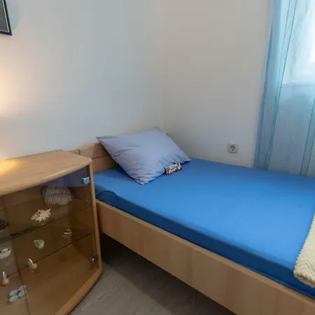 Puntinak Apartamento Selca (Brac)